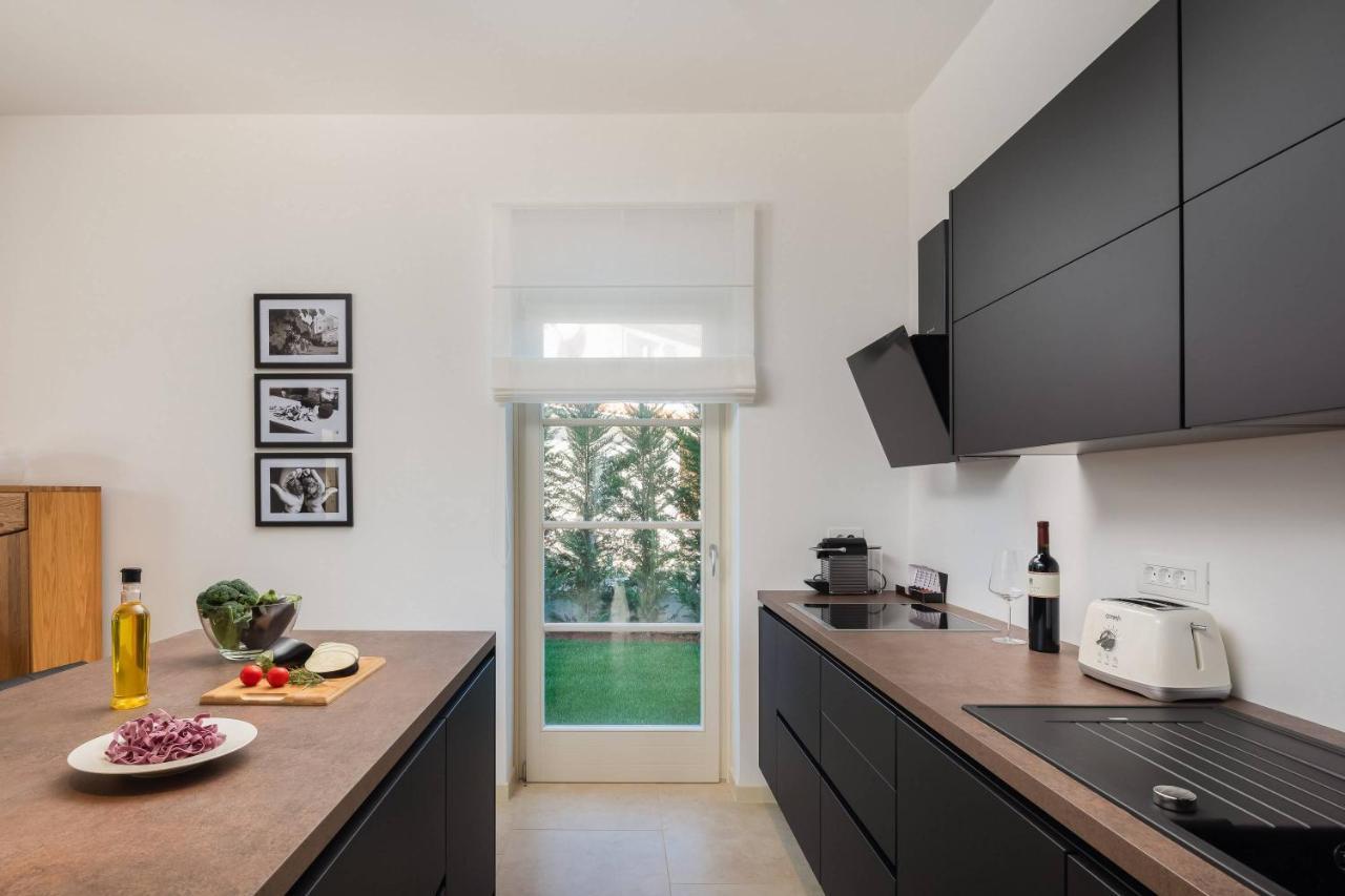 ברטוניגלה Villa Celeste By Ilc מראה חיצוני תמונה